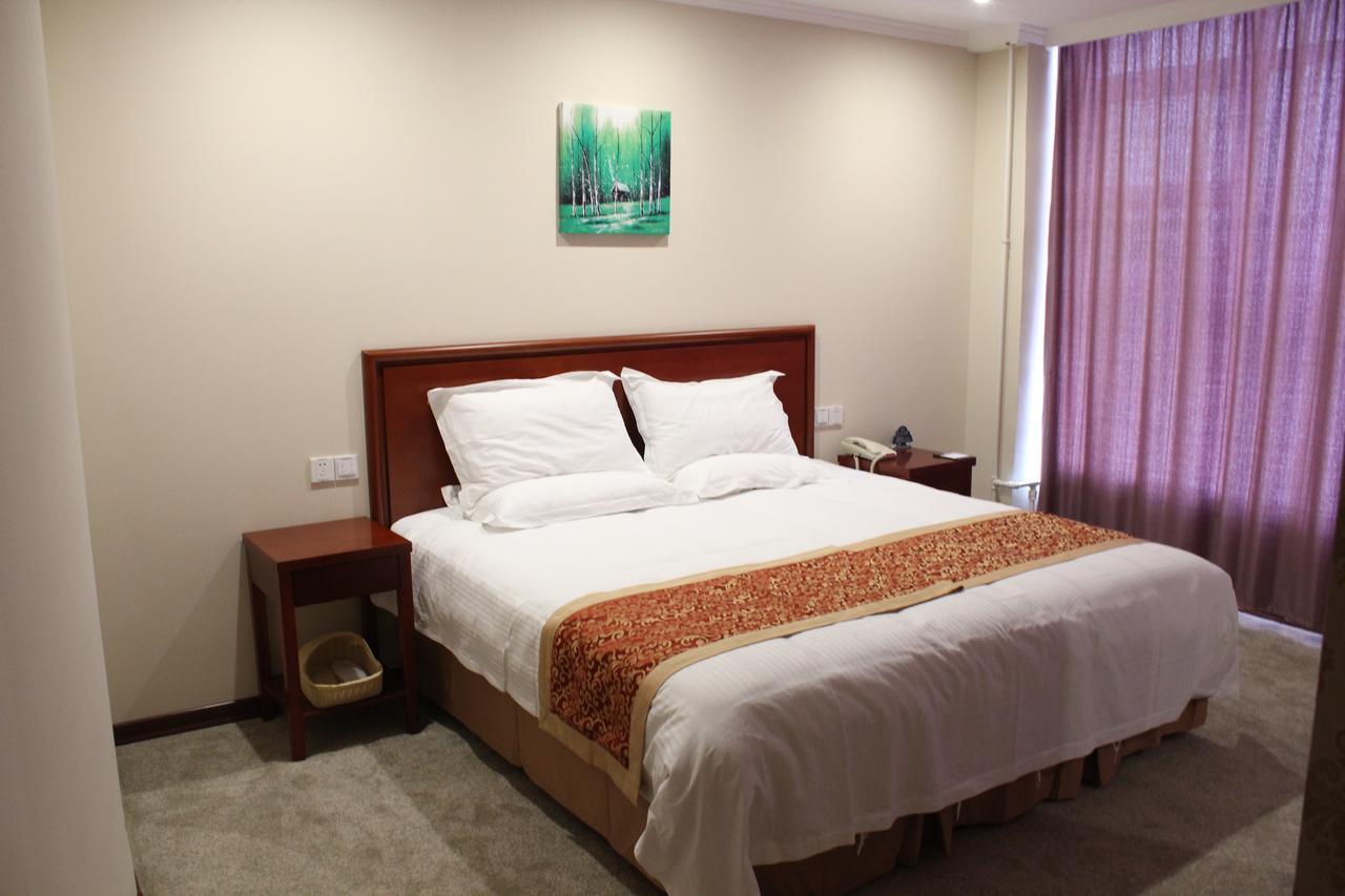 Greentree Inn Shanghai Expo Site South Yanggao Road Subway Station Express Hotel المظهر الخارجي الصورة